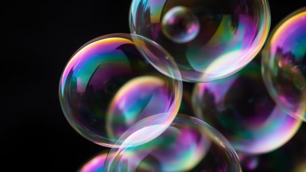 Onderhanden werk: contracten & documentatie onder AI-controle